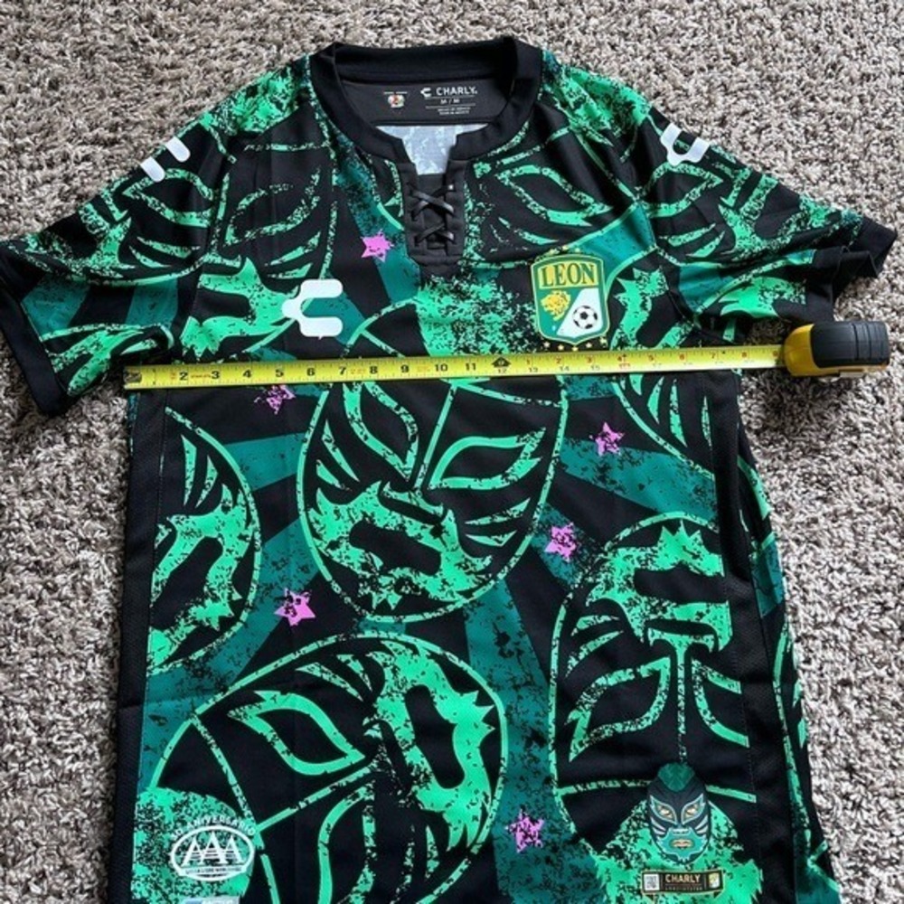 Charly Club Leon Lucha Libre AAA 30th Anniversary Soccer Jersey Green Mens Med - Picture 7 of 10